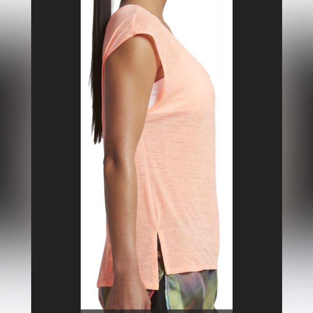 NIKE Top - Picture 2 of 7